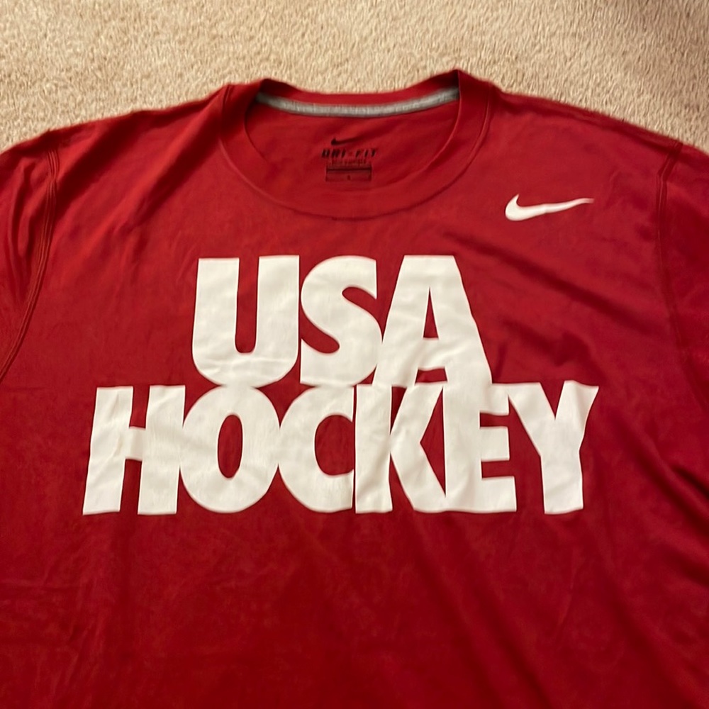 USA hockey shirt
